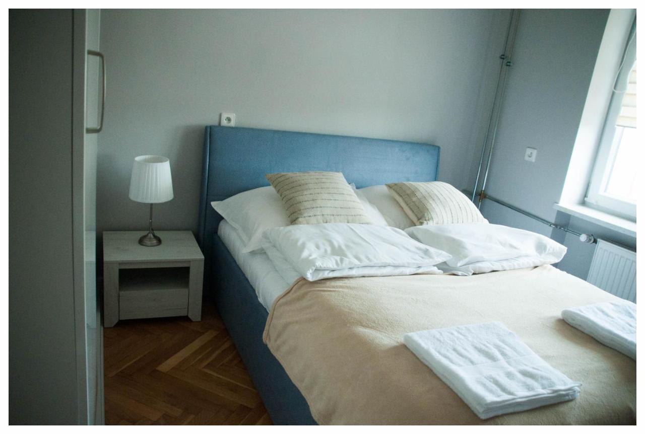 Color 24 Apartament III Stalowa Wola Exteriör bild